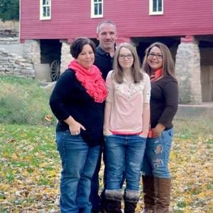 Meet your Posher, Connie